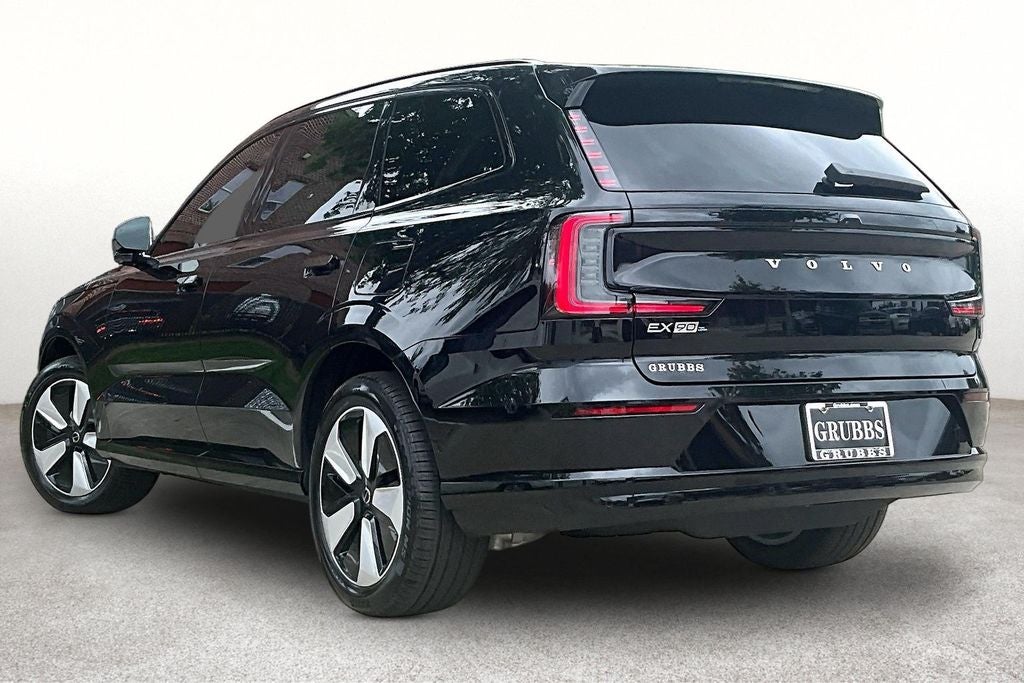 2026 Volvo EX90 Twin Motor Plus 6-Seater