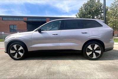 2026 Volvo EX90 Twin Motor Plus 6-Seater