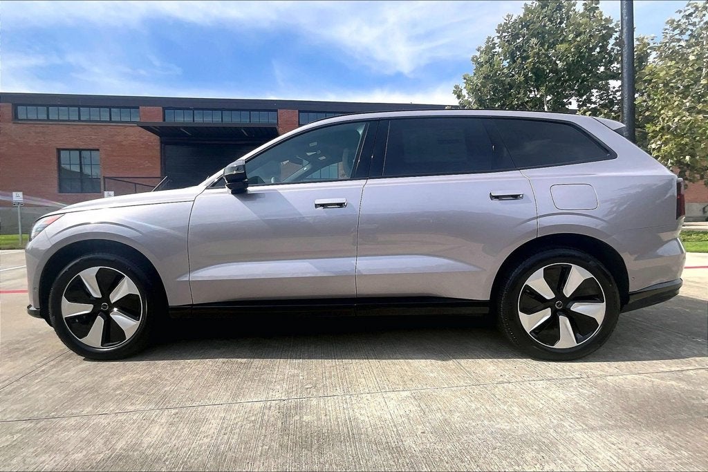 2026 Volvo EX90 Twin Motor Plus 6-Seater
