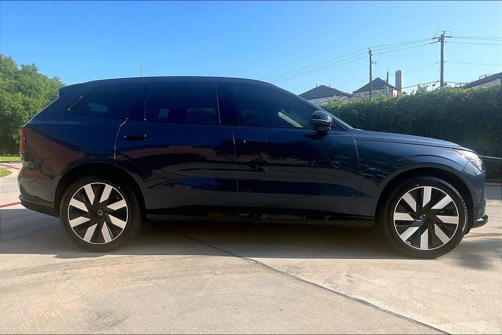 2026 Volvo EX90 Twin Motor Ultra 6-Seater
