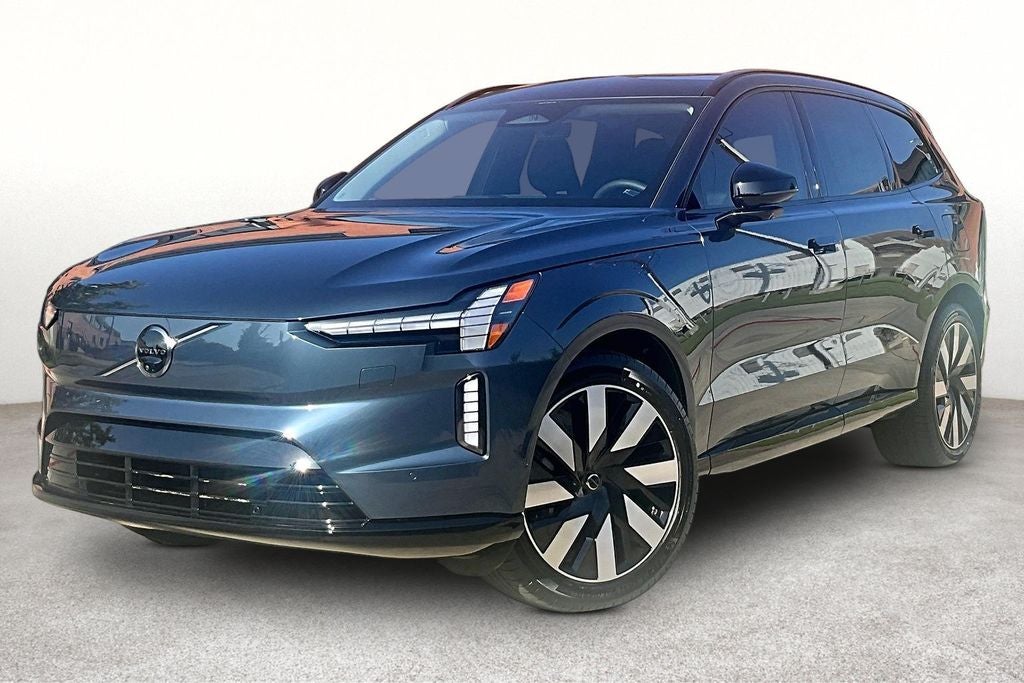 2026 Volvo EX90 Twin Motor Ultra 6-Seater