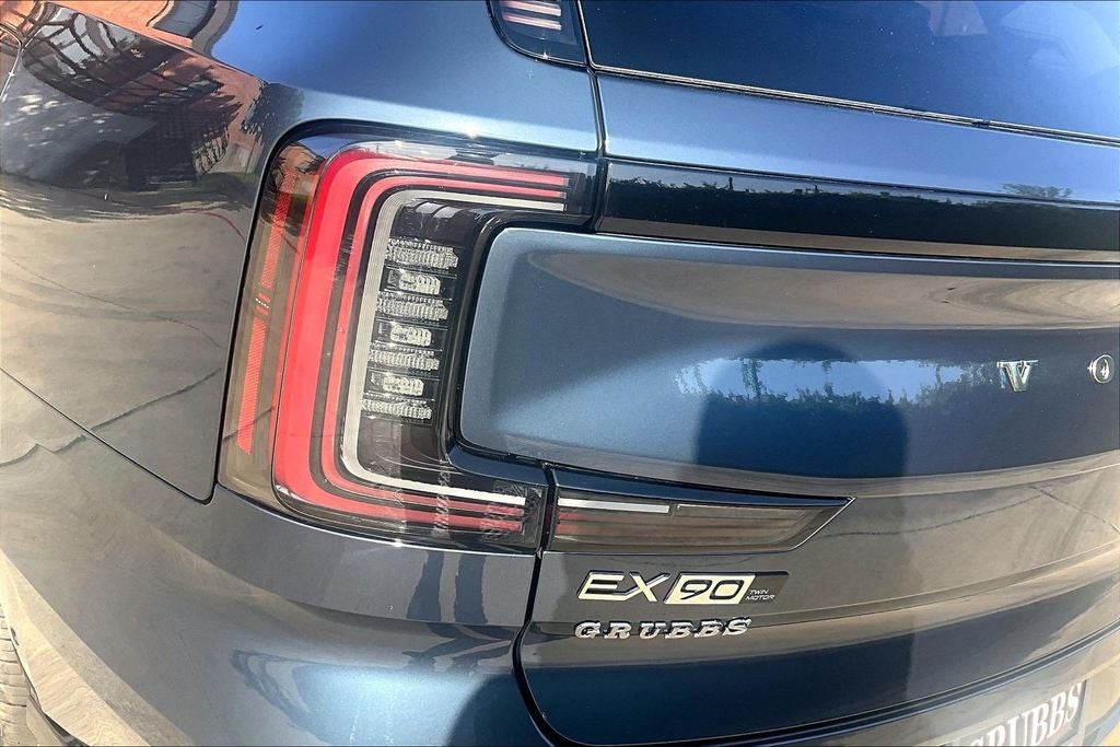 2026 Volvo EX90 Twin Motor Ultra 6-Seater