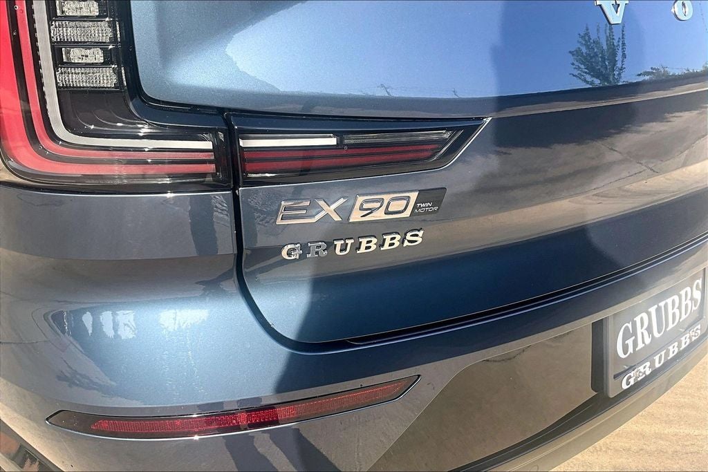 2026 Volvo EX90 Twin Motor Ultra 6-Seater