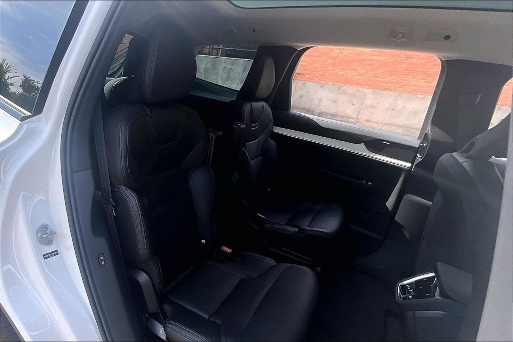 2026 Volvo EX90 Twin Motor Ultra 6-Seater
