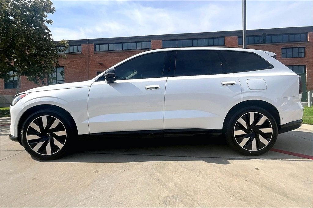 2026 Volvo EX90 Twin Motor Ultra 6-Seater