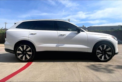 2026 Volvo EX90 Twin Motor Ultra 6-Seater