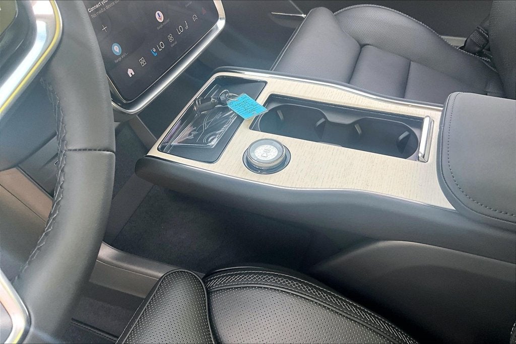 2026 Volvo EX90 Twin Motor Ultra 6-Seater