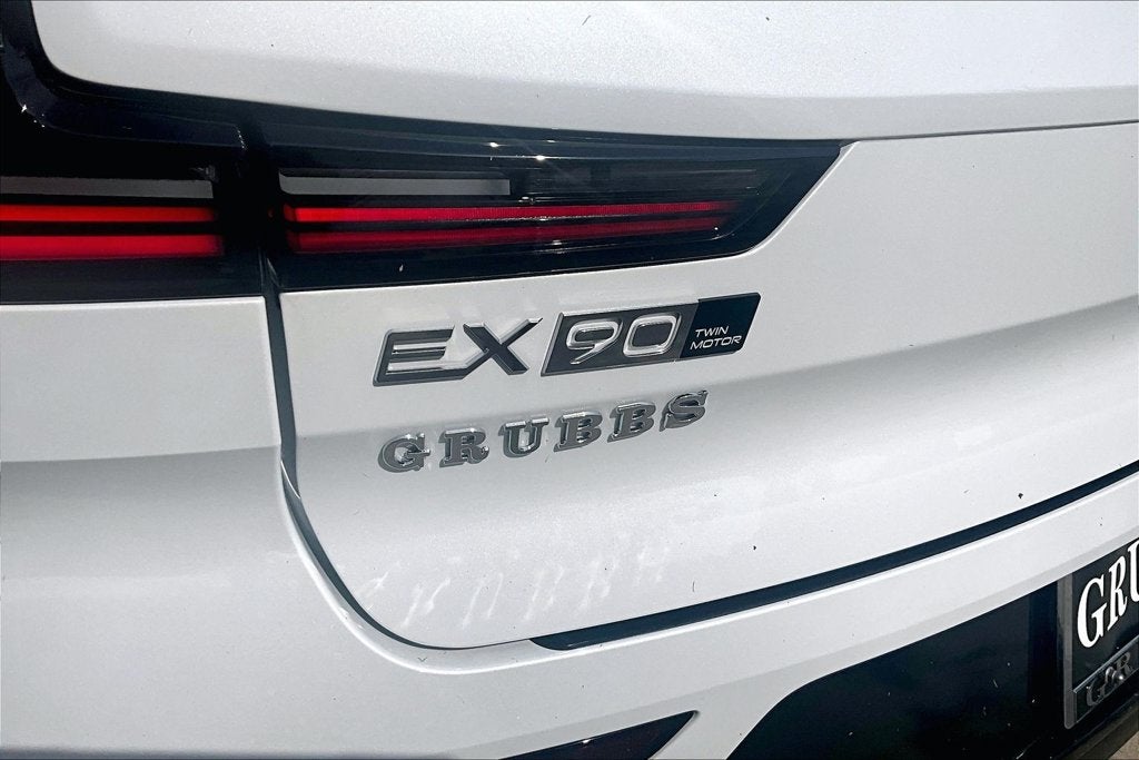 2026 Volvo EX90 Twin Motor Ultra 6-Seater