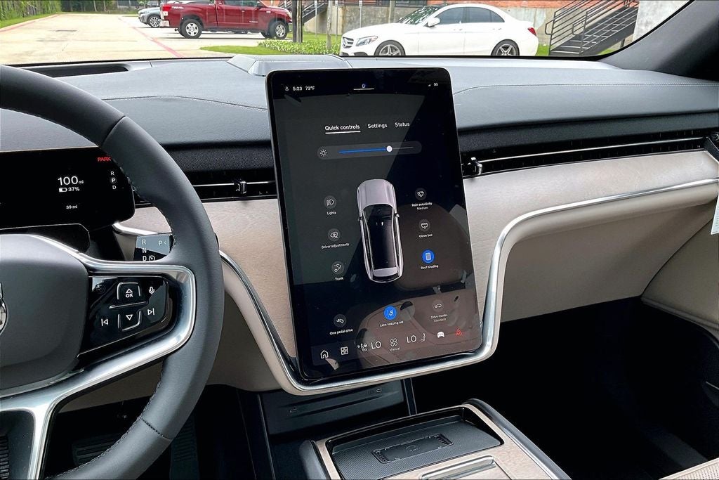 2026 Volvo EX90 Plus