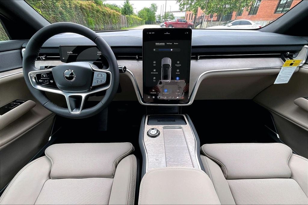 2026 Volvo EX90 Plus