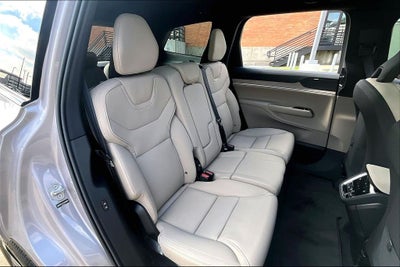 2026 Volvo EX90 Plus