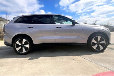 2026 Volvo EX90 Plus
