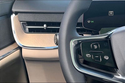 2026 Volvo EX90 Plus