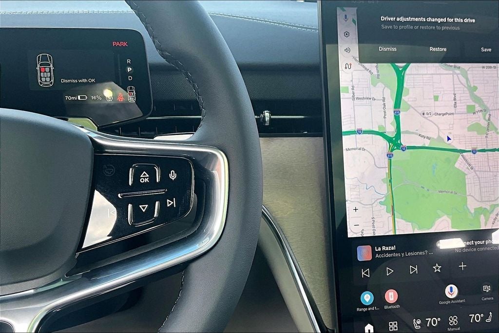 2026 Volvo EX90 Plus