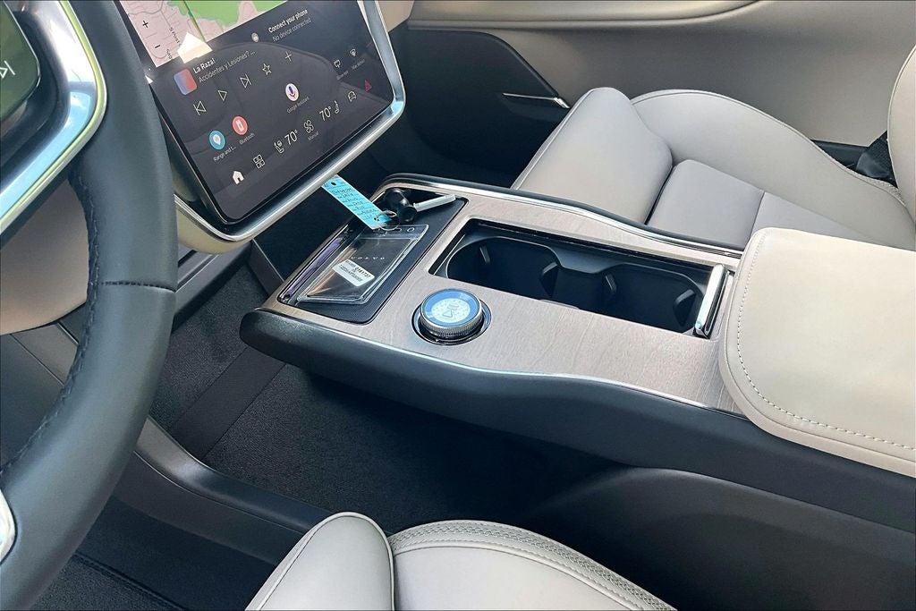 2026 Volvo EX90 Plus