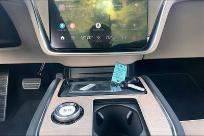 2026 Volvo EX90 Plus