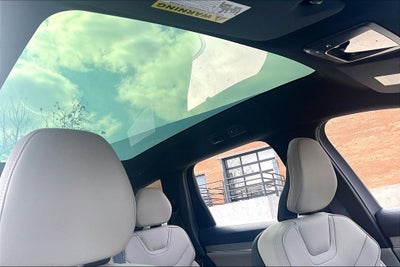 2026 Volvo EX90 Plus