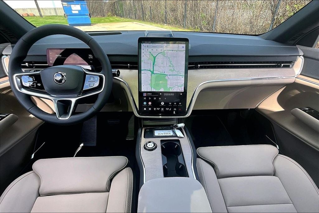 2026 Volvo EX90 Plus