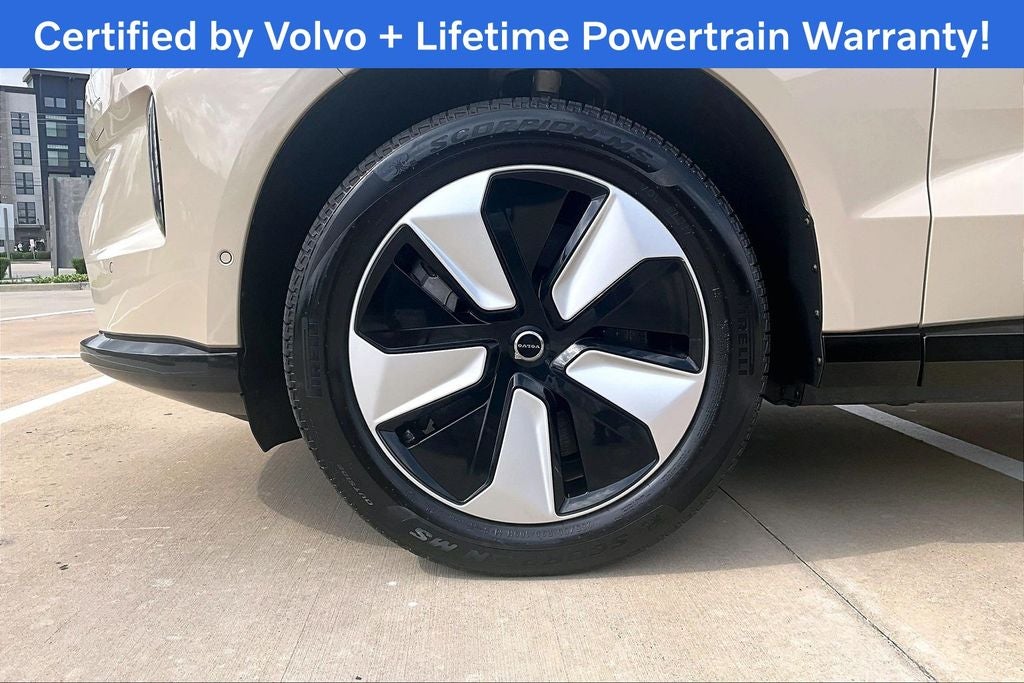 2025 Volvo EX90 Twin Motor Performance Plus 7-Seater