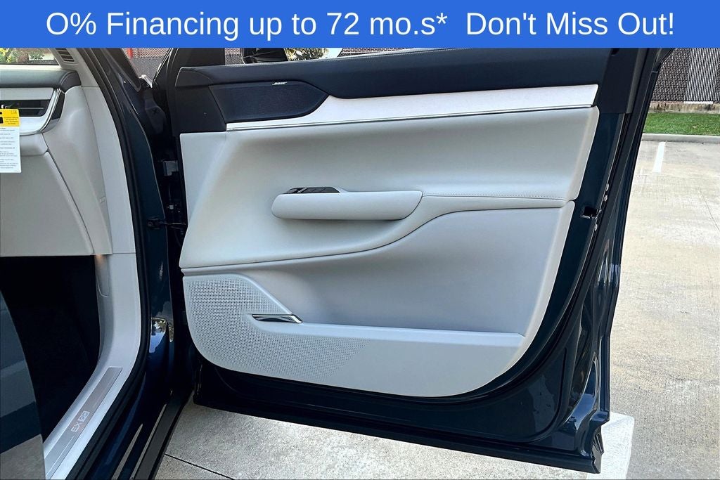 2025 Volvo EX90 Twin Motor Performance Plus 7-Seater