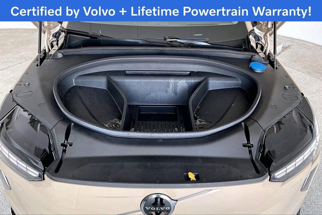 2025 Volvo EX90 Twin Motor Plus 6-Seater