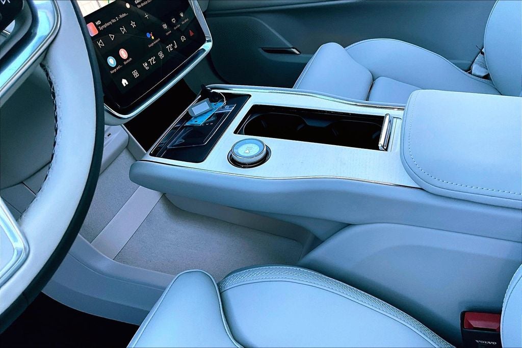 2025 Volvo EX90 Twin Motor Plus 7-Seater