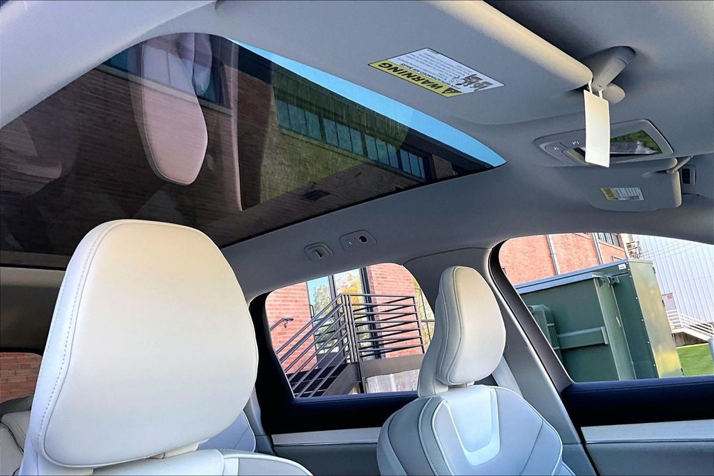 2025 Volvo EX90 Twin Motor Plus 7-Seater