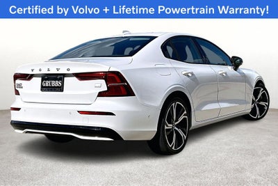 2023 Volvo S60 Recharge Plug-In Hybrid T8 Plus Dark Theme