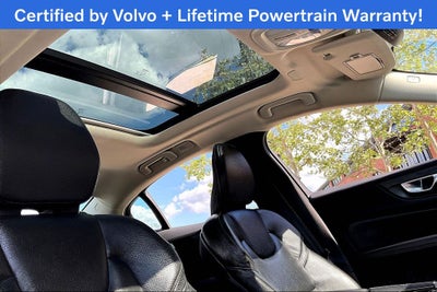 2023 Volvo S60 Recharge Plug-In Hybrid T8 Plus Dark Theme
