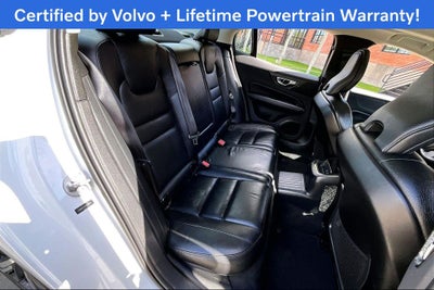 2023 Volvo S60 Recharge Plug-In Hybrid T8 Plus Dark Theme