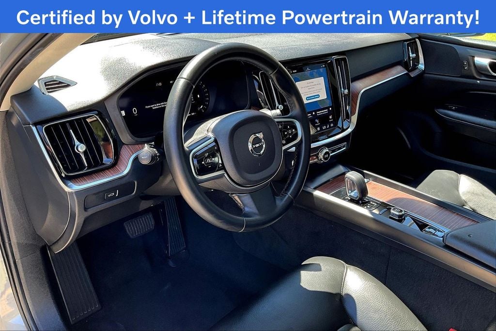 2025 Volvo S60 B5 Plus