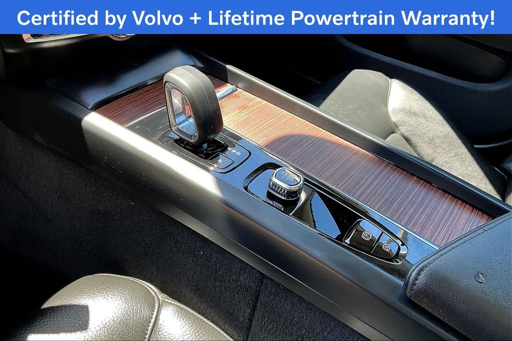 2025 Volvo S60 B5 Plus