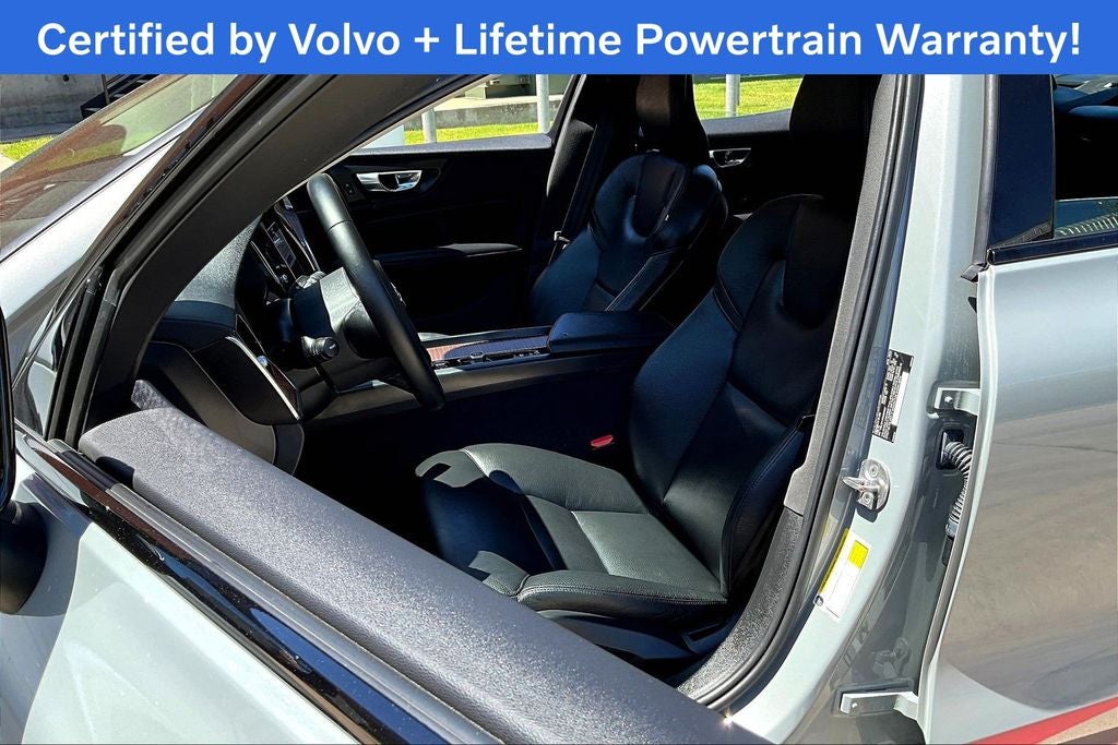 2025 Volvo S60 B5 Plus