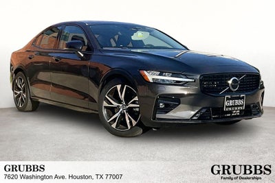 2025 Volvo S60 B5 Core