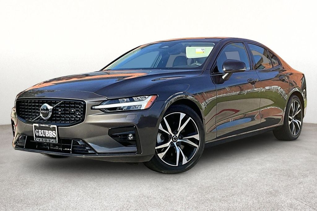 2025 Volvo S60 B5 Core