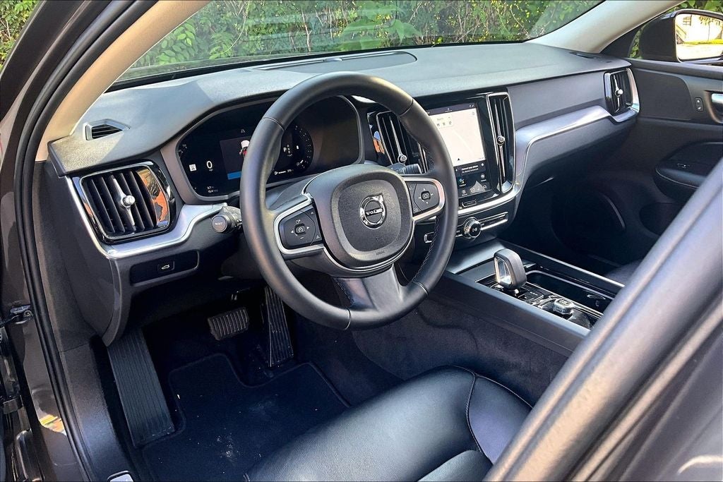 2025 Volvo S60 B5 Core