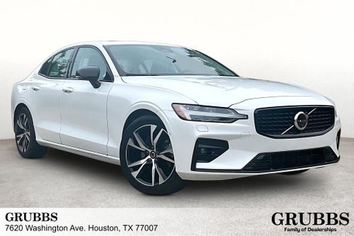 2025 Volvo S60 B5 Plus