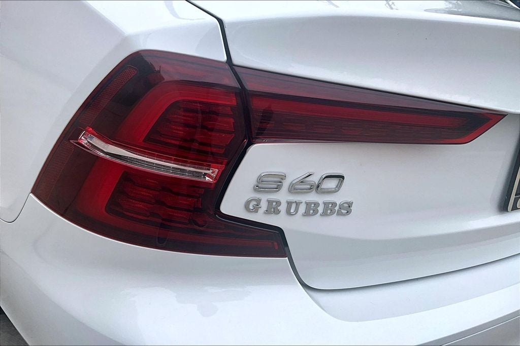 2025 Volvo S60 B5 Plus