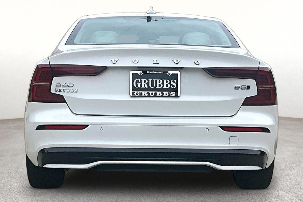 2025 Volvo S60 B5 Plus
