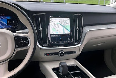2025 Volvo S60 B5 Plus