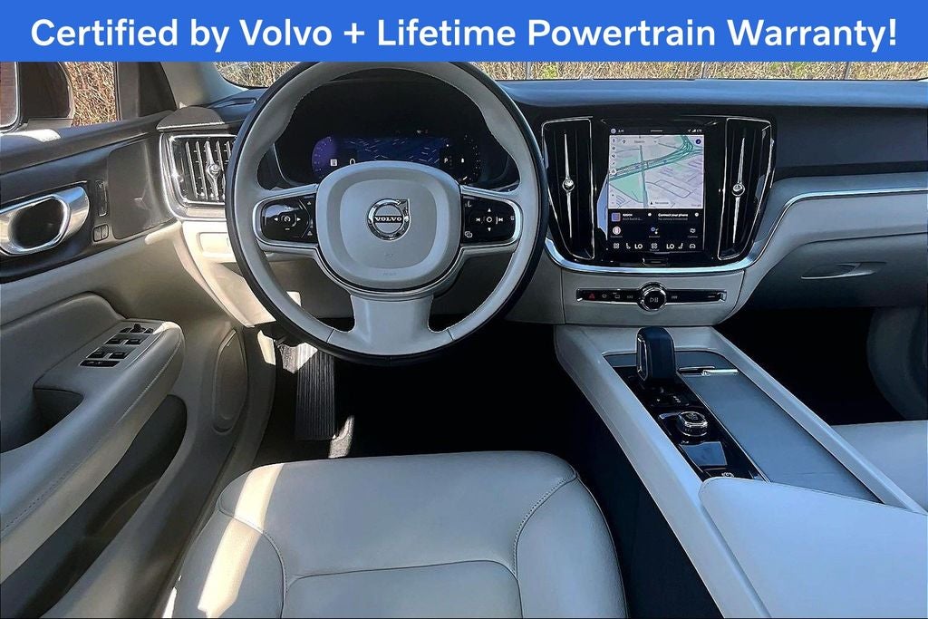 2024 Volvo S60 B5 Plus Dark Theme