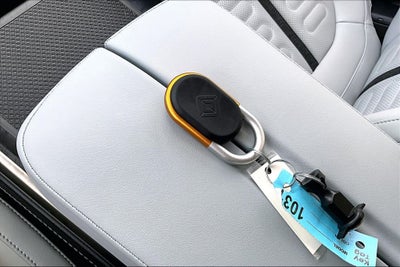 2023 Rivian R1S Adventure