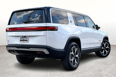 2023 Rivian R1S Adventure