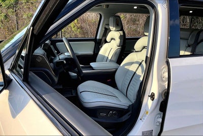 2023 Rivian R1S Adventure