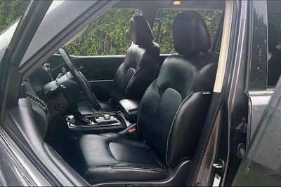 2024 INFINITI QX80 LUXE