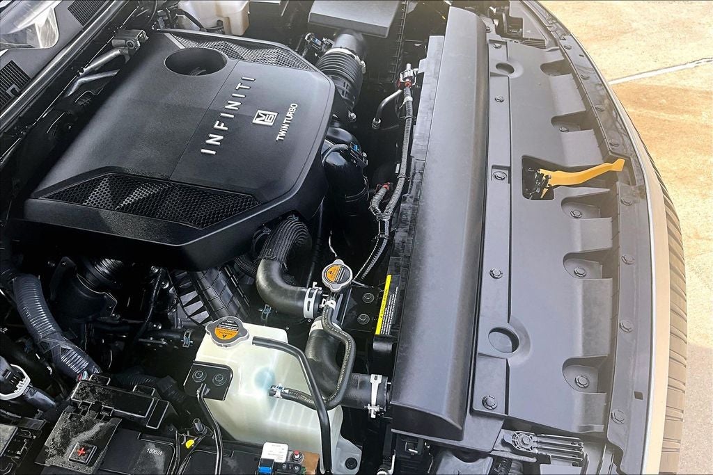 2025 INFINITI QX80 SENSORY