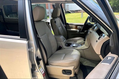 2015 Land Rover LR4 Base