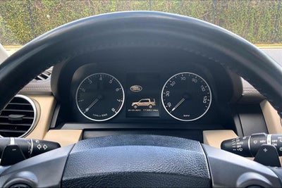 2015 Land Rover LR4 Base