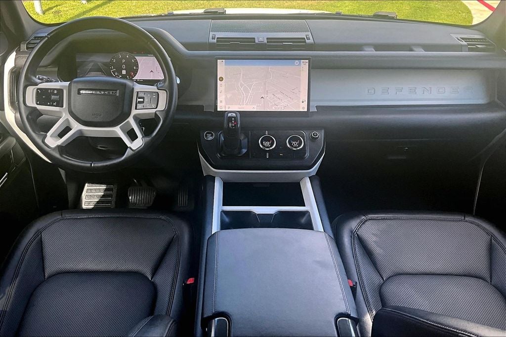 2025 Land Rover Defender 110 S