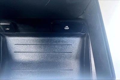 2025 Land Rover Defender 110 S
